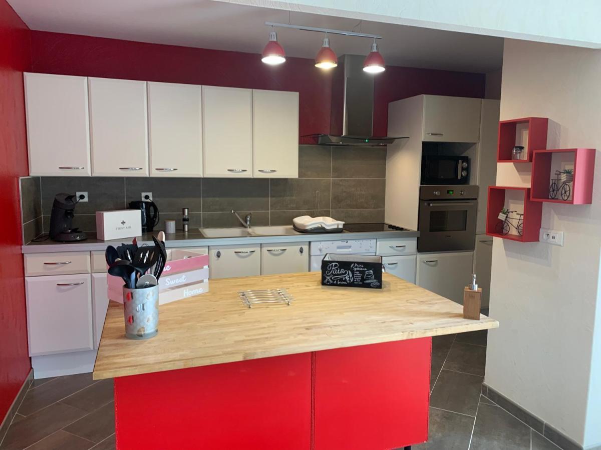 Le Meuble De Naya Apartment Saulcy-sur-Meurthe Exterior photo